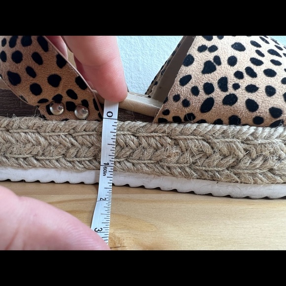 Soda Cheetah Espadrilles Platform Sandals Size 10 - Picture 8 of 11